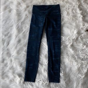 EUC Lululemon Full Length 26” Leggings